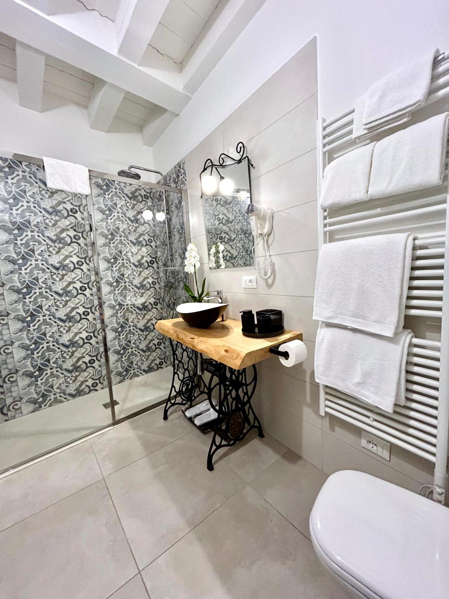 Rosso Verona Suite-Free Parking Ngoại thất bức ảnh