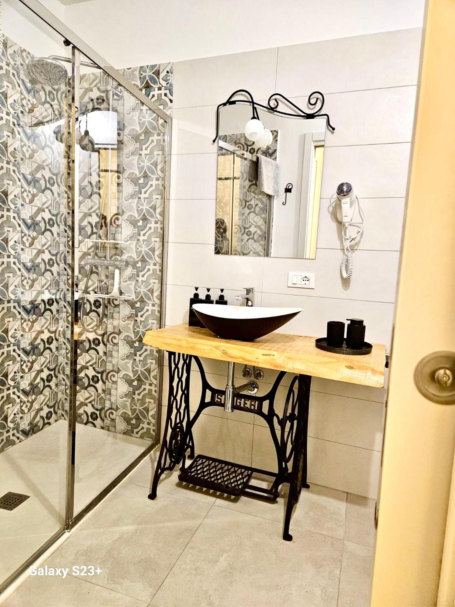 Rosso Verona Suite-Free Parking Ngoại thất bức ảnh